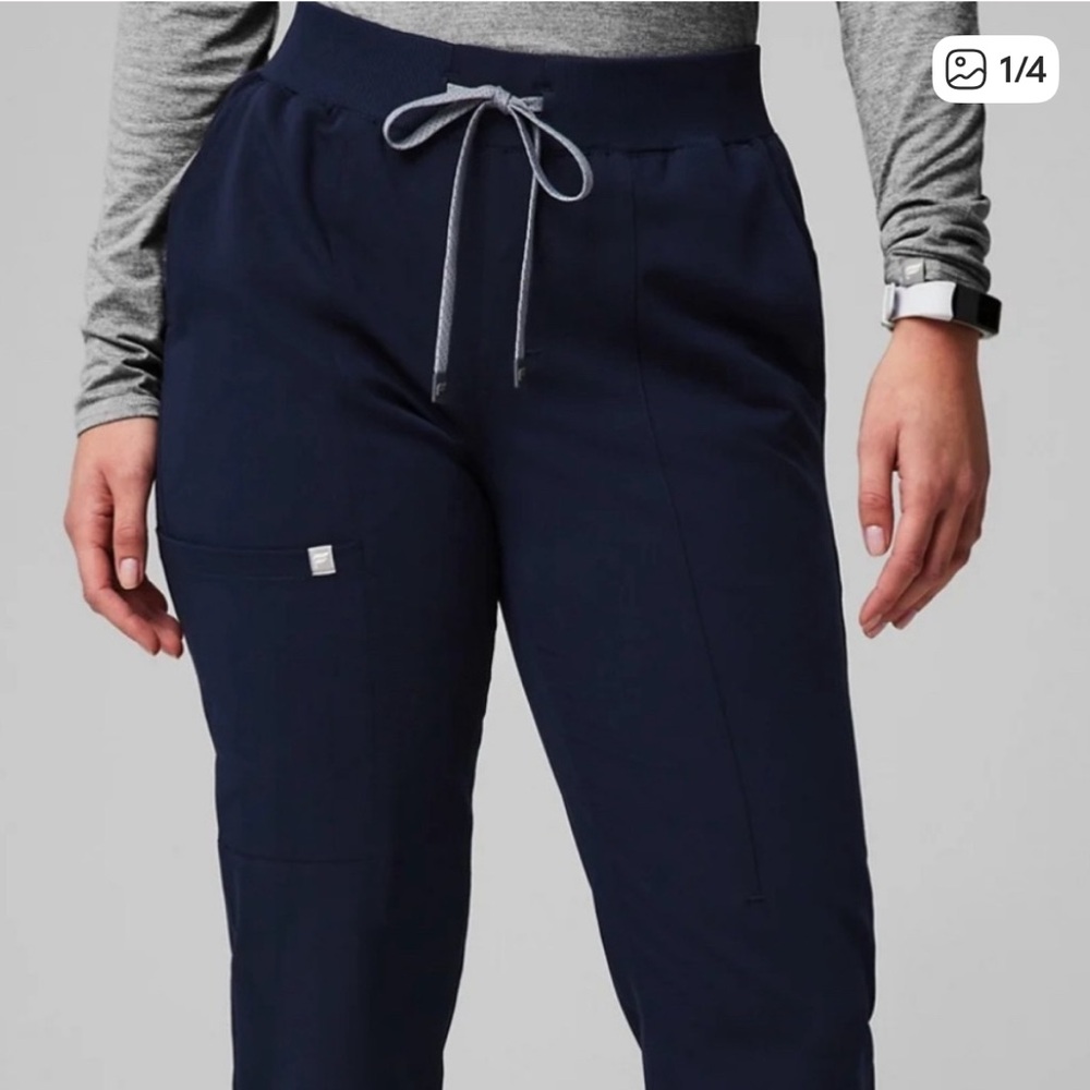 Fabletics Scrub Pants TALL
